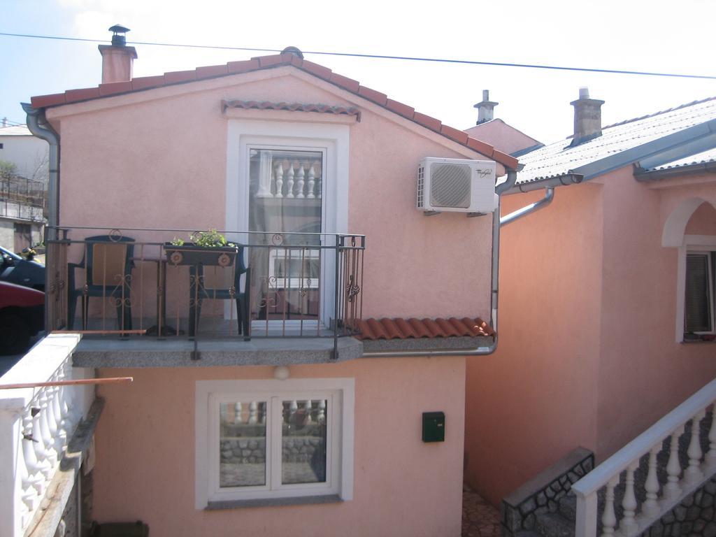 Apartment Monica Senj  Oda fotoğraf